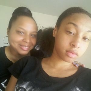 Meet your Posher, Danette